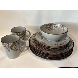 Threshold Vermillion Stoneware 10 Pieces Discontinued Dining Dishes